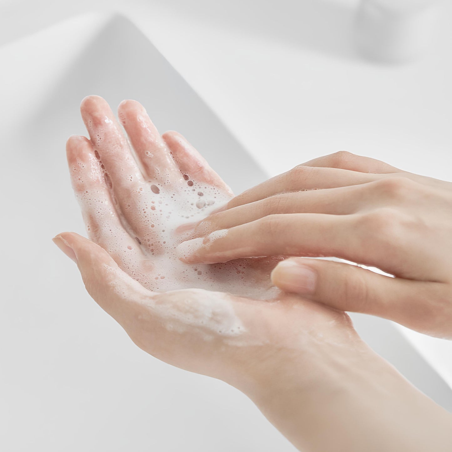 Dual Barrier Mild Gel Cleanser for Sensitive & Dry Skin by Celimax