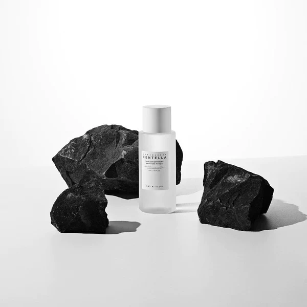 Осветляющий тонизирующий тонер с Центеллой от SKIN1004