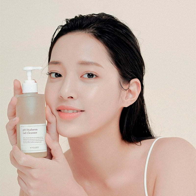 pH Hyaluron Gel Cleanser by Hyggee