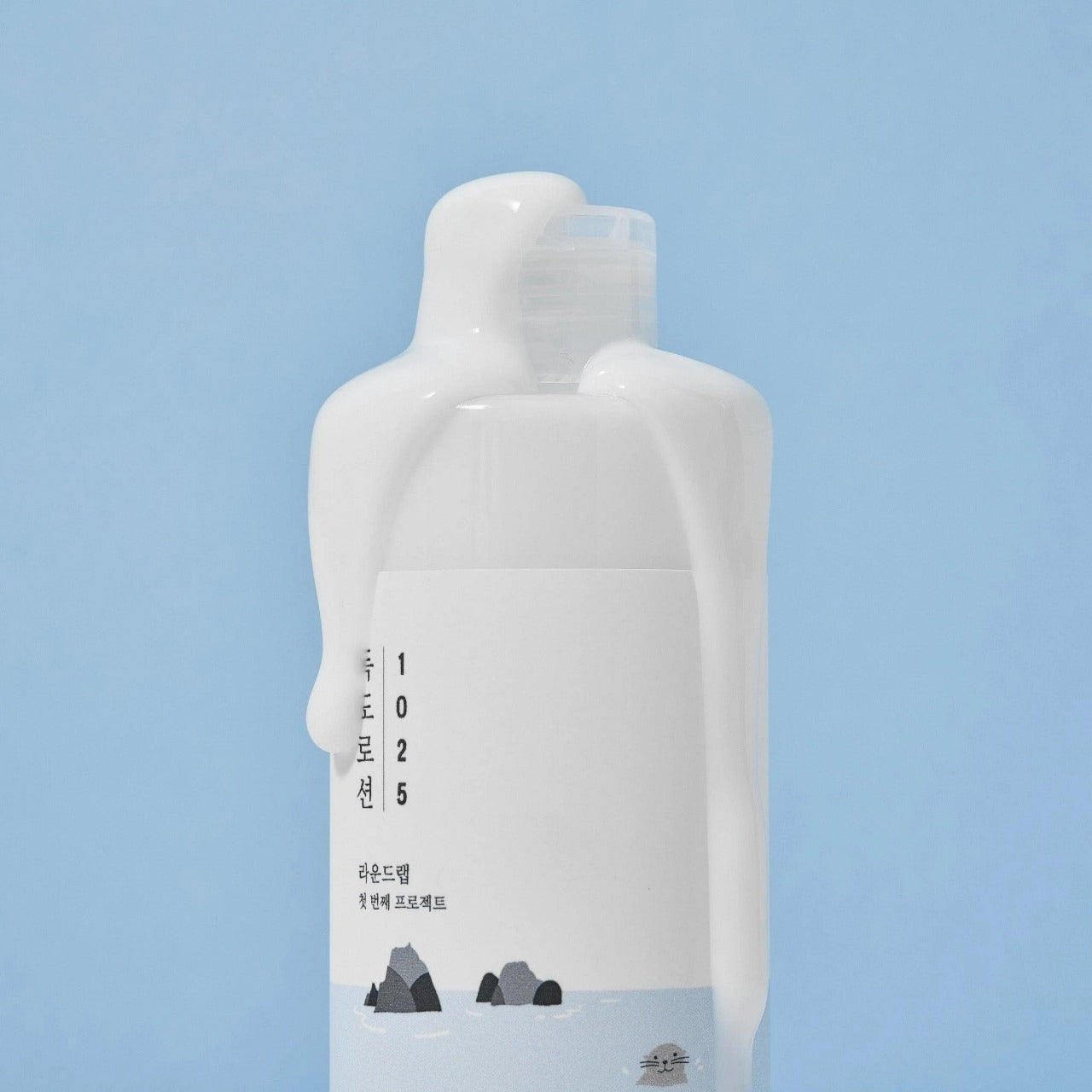 1025 Dokdo Lotion by Round Lab