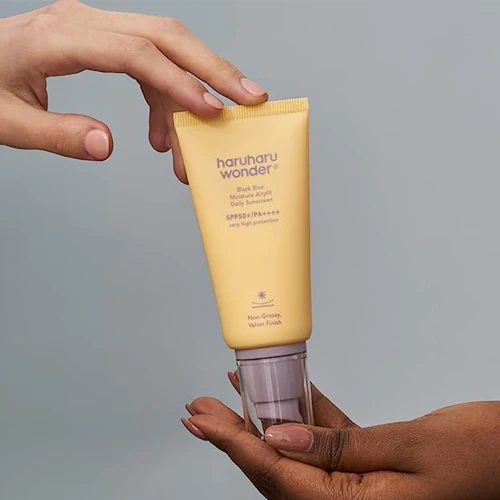 Black Rice Moisture Airyfit Daily Sunscreen SPF50+/PA++++ by Haruharu Wonder