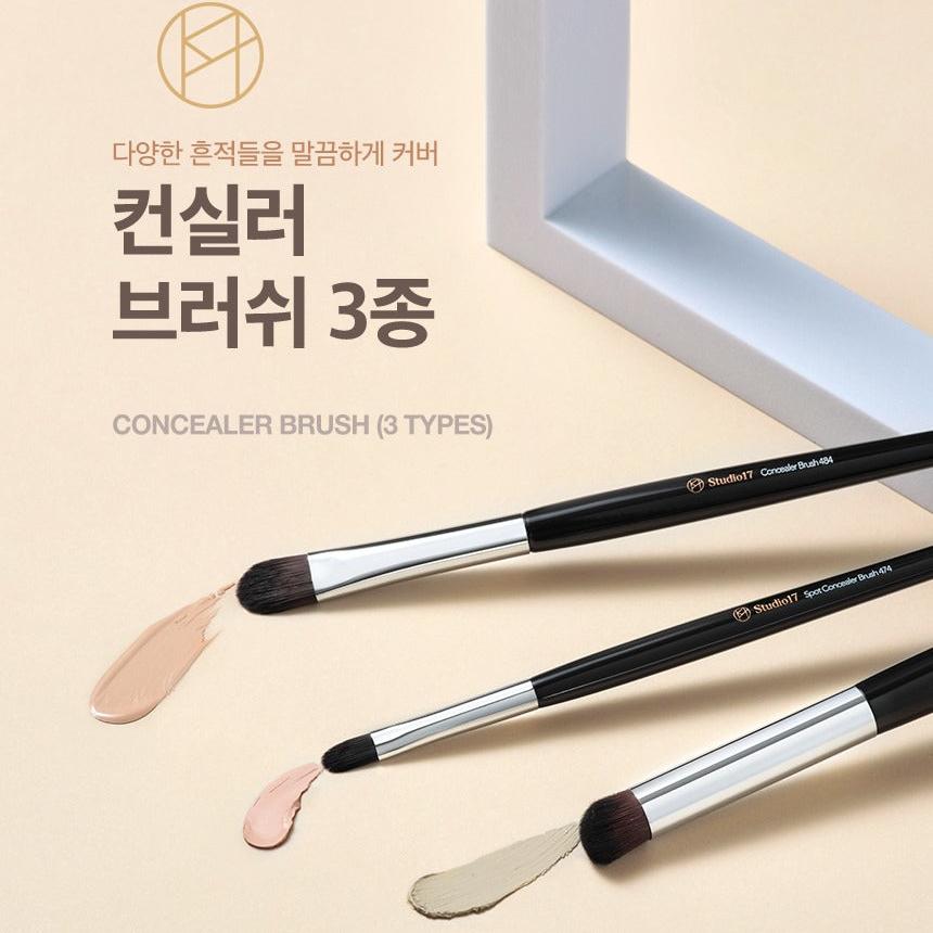 Concealer and Blush Makeup Brushes by Studio 17